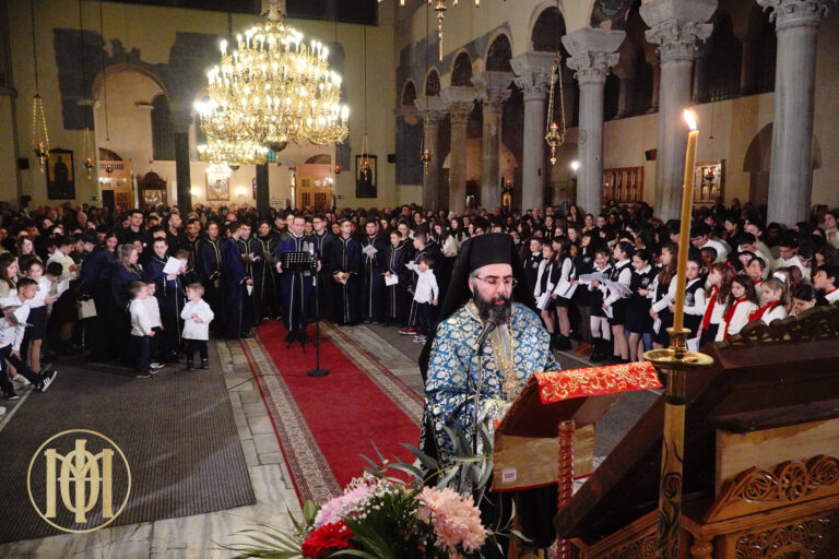 550 μαθητές έψαλαν στους Δ΄ Χαιρετισμούς της Υπεραγίας Θεοτόκου στη Θεσσαλονίκη