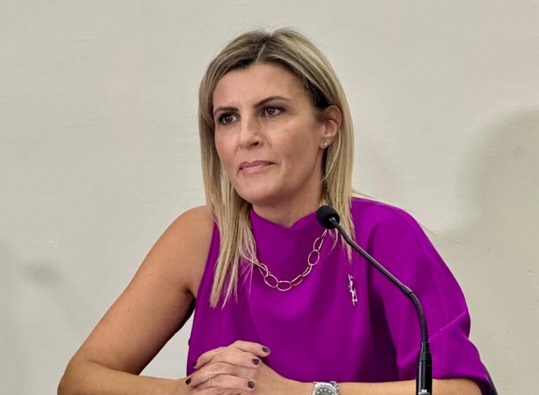 Κατερίνα Γαβαλά: “Η βενζίνη πάνω από τα 2€ στα Δωδεκάνησα – Η αντοχή των νησιωτών εξαντλείται”