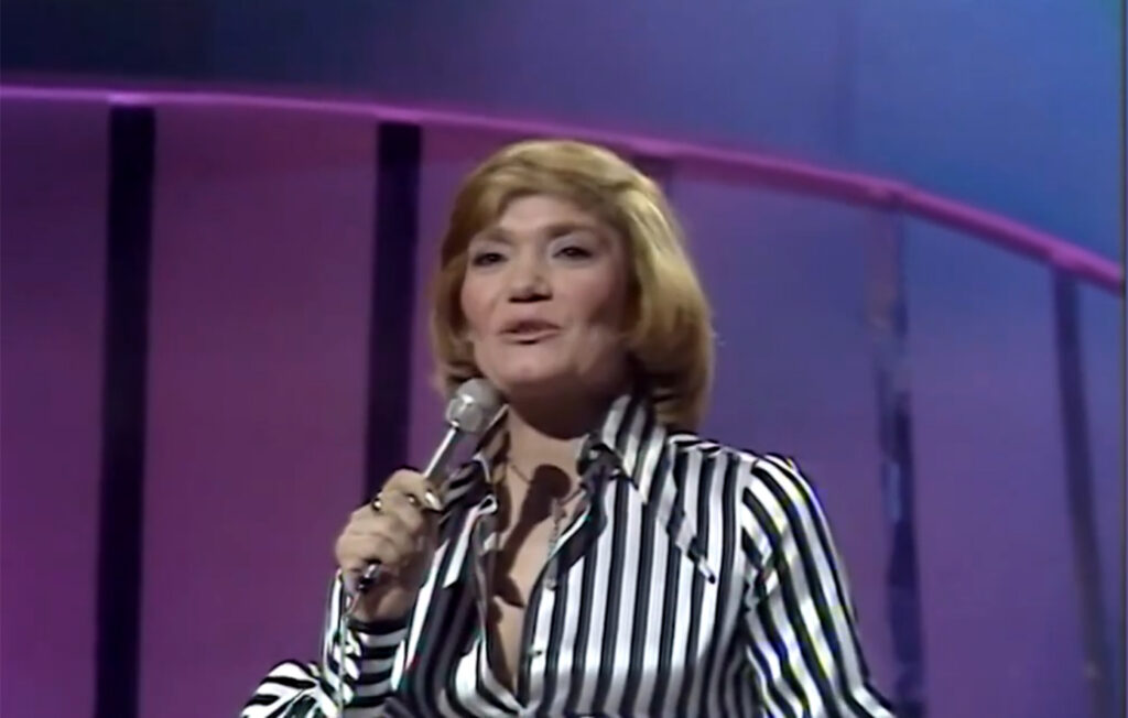 Μαρινέλλα: Η καθηλωτική εμφάνισή της στην Eurovision του 1974