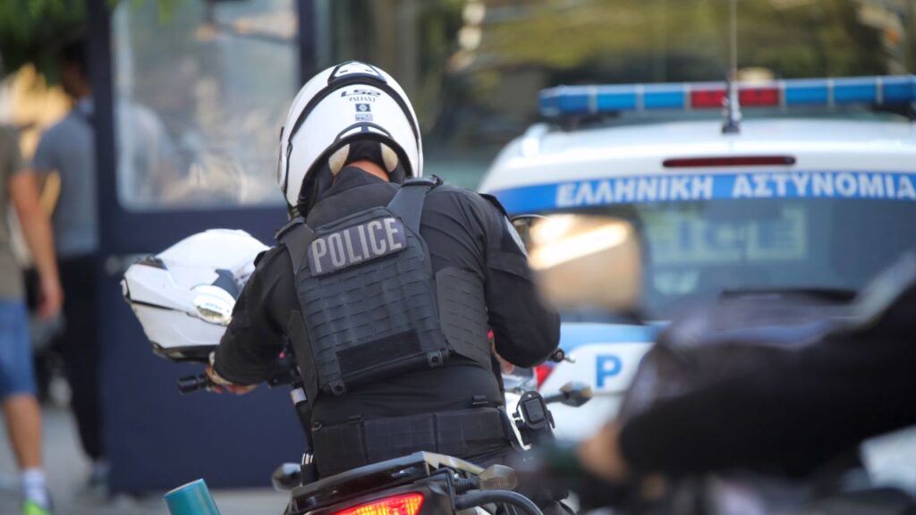 Καραμπόλα πέντε οχημάτων στην παραλιακή: Καθυστερήσεις στο ρεύμα προς Πειραιά