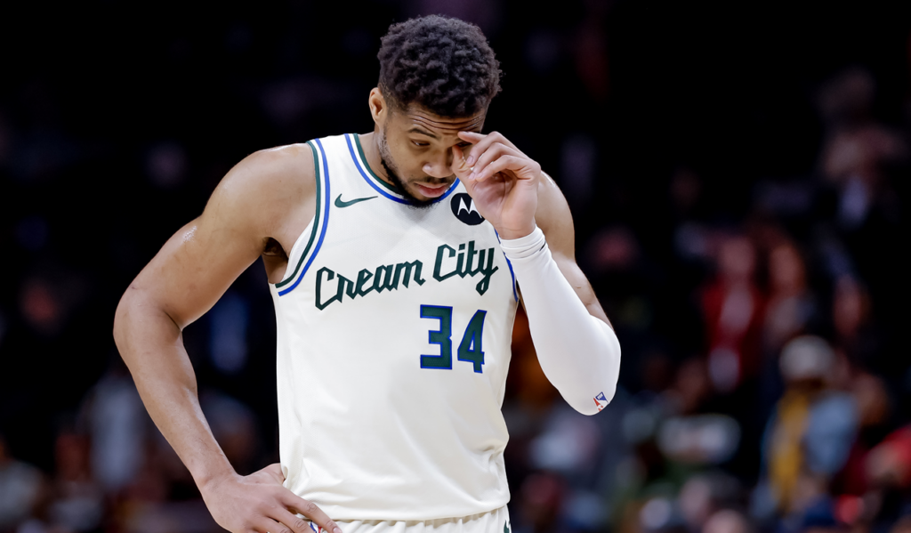 Αντετοκούνμπο: Η ανάρτηση μετά τον αποκλεισμό των Μπακς από τα πλέι – οφ