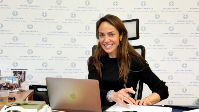 Η Μιχαηλίδου και η μεγάλη γαλάζια τηλεδιάσκεψη