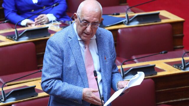 Κακλαμάνης: Ετοιμάζει βαλίτσες για την Κύπρο – Το μήνυμα στήριξης στη Μεγαλόνησο