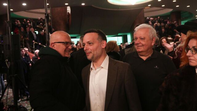 Ο Πρωτόπαπας που κάνει όλες τις δουλειές για τον Δούκα και τα “χέρια που λείπουν” – Η “μεταγραφή” που “κοστίζει”