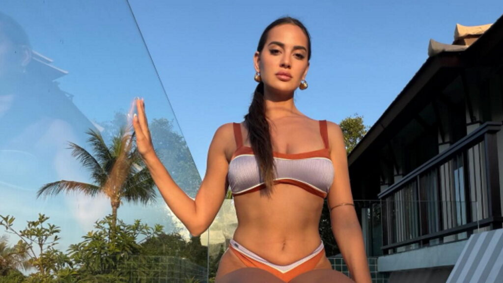 Αλεξάνδρου: Αγκαλιά στα μπουζούκια με τη Ρία Ελληνίδου