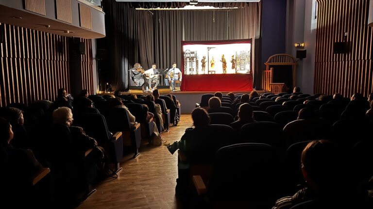 Μητρόπολη Κίτρους: Παράσταση θεάτρου σκιών «Πατριάρχης Γρηγόριος Ε΄»