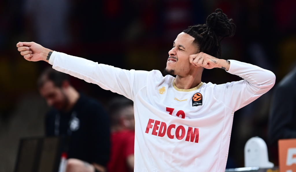 Στράζελ εν όψει Παναθηναϊκού: «Κάθε ματς τελικός για τη Μονακό»