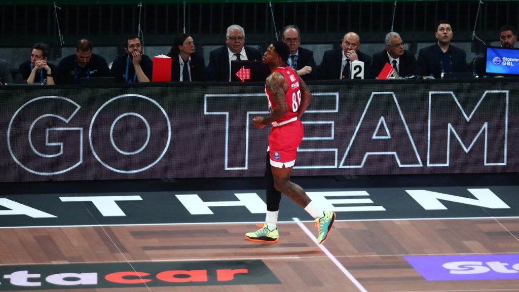 Ολυμπιακός: Τα νεότερα για Τζόουνς!