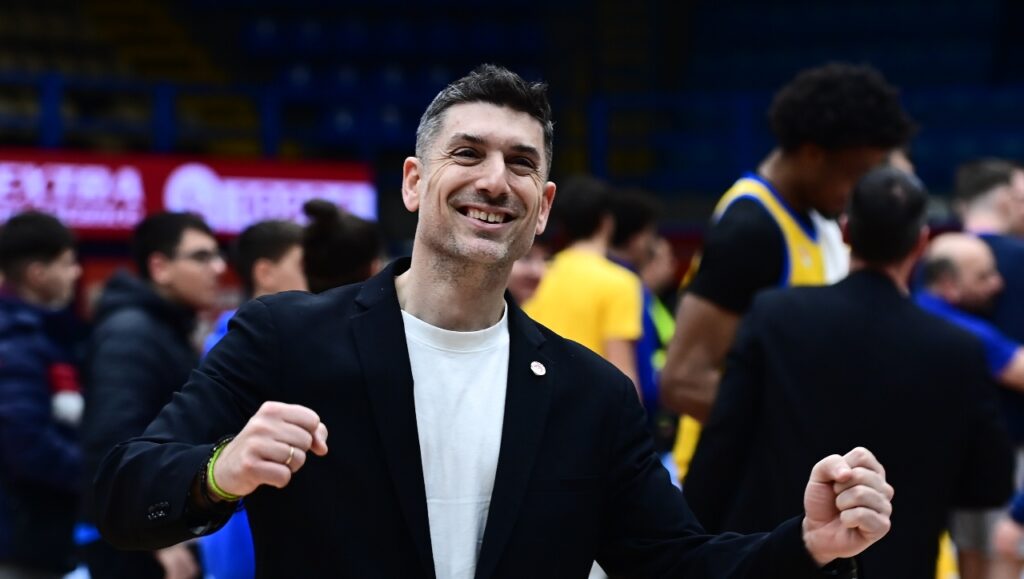 Ξανθόπουλος: «Η ΑΕΚ είναι η καλύτερη ομάδα μετά τους αιώνιους, εύχομαι να πάρει το BCL»