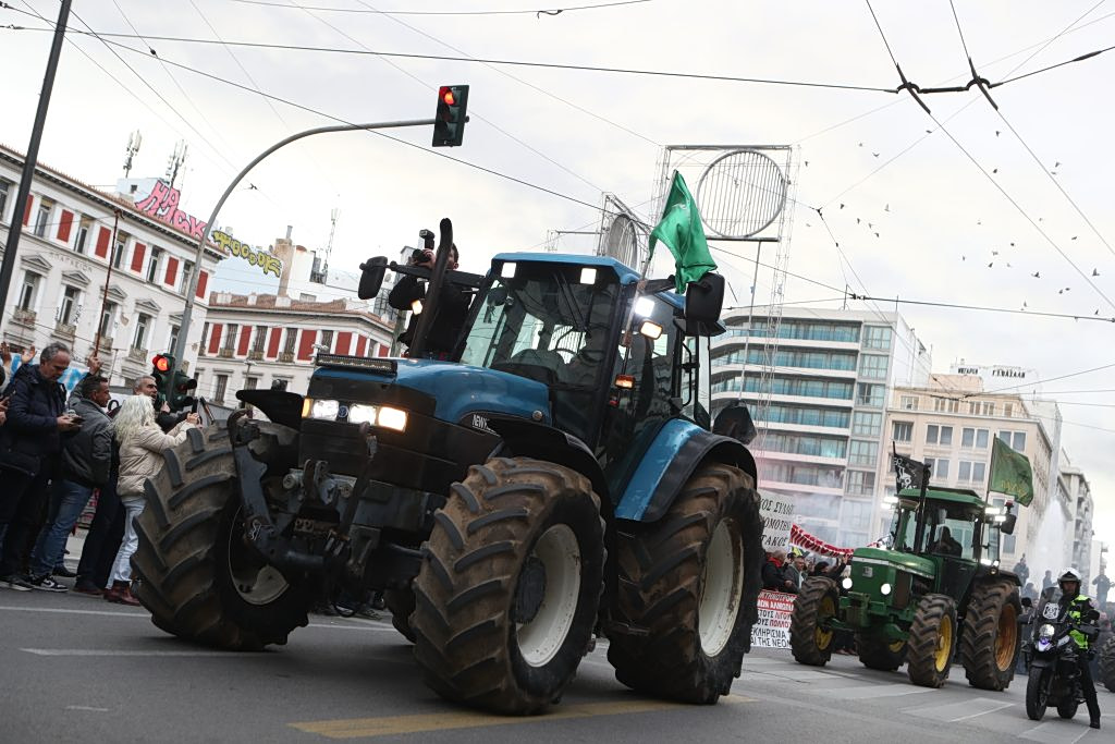 Αγρότες: Ξανά στους δρόμους – Δίνουν ραντεβού τη Μεγάλη Τρίτη
