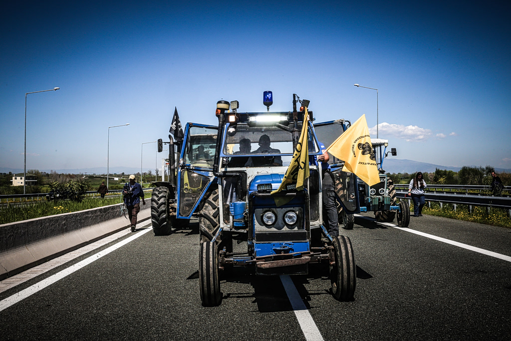 Αγρότες: Ξανά στους δρόμους με τρακτέρ – Κυκλοφοριακές ρυθμίσεις στον κόμβο του Ε65