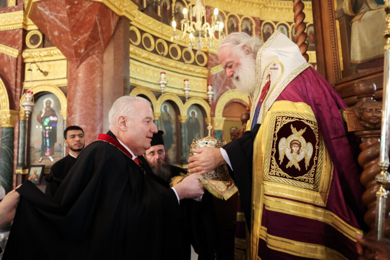 Τιμητική αναγνώριση: Ο Σάκης Κεχαγιόγλου Άρχων Μέγας Λογοθέτης στο Πατριαρχείο Αλεξανδρείας