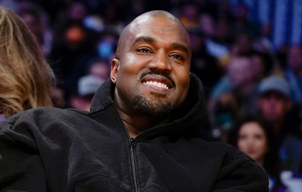 Απαγορεύτηκε η είσοδος στον Κάνιε Γουέστ στη Βρετανία – Τα «παρακάλια του» δεν έπεισαν κανέναν