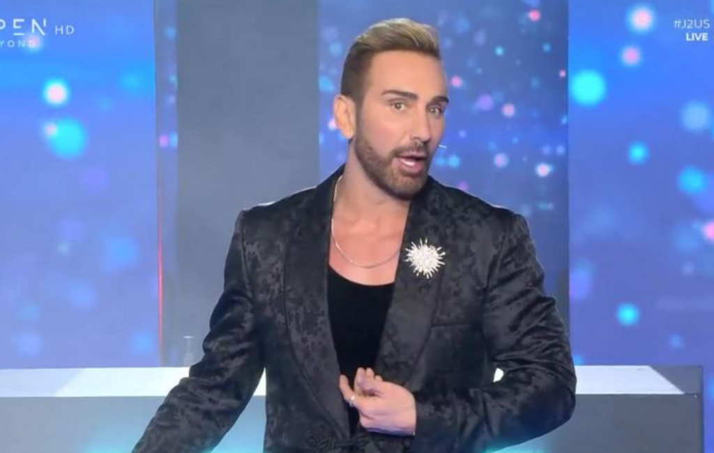 Το σχόλιο του Κοκλώνη στον «αέρα» του J2US για την τηλεθέαση – «Πού να φανταστώ τι θα βάλουν απέναντι;»