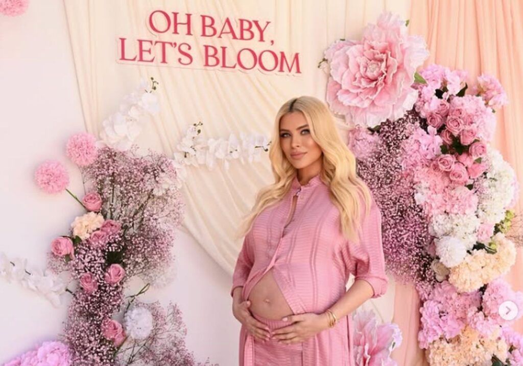 Η Κατερίνα Καινούργιου έγινε μητέρα για πρώτη φορά – Γέννησε ένα υγιέστατο κοριτσάκι