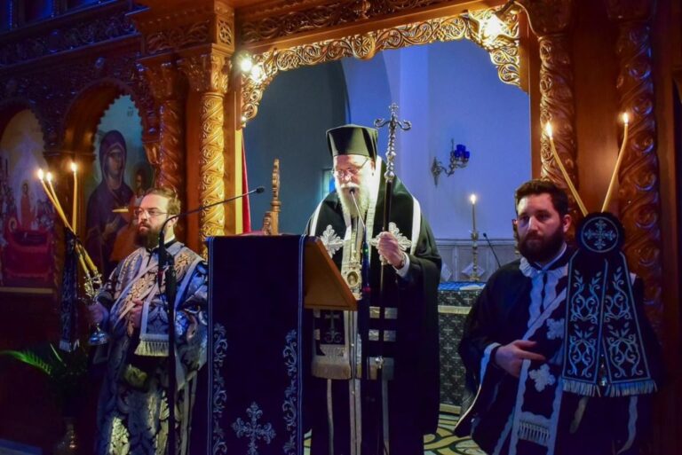 Η Ακολουθία των Αχράντων Παθών στο Ηράκλειο Αττικής