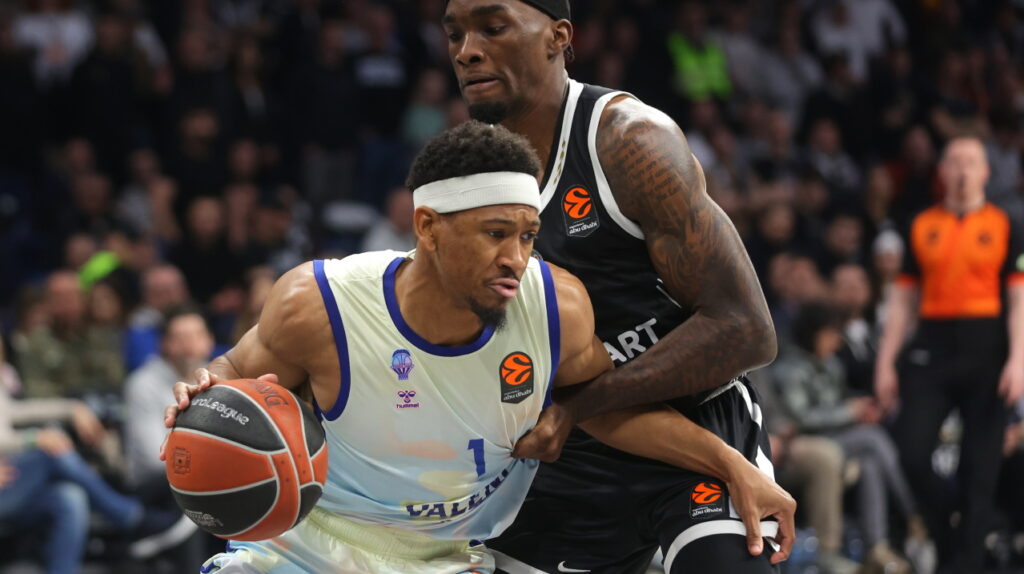 Για παίκτη της Βαλένθια η Φενέρμπαχτσε!