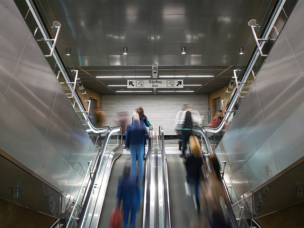 Πώς θα κινηθείτε σήμερα: Όλα τα δρομολόγια σε Μετρό, λεωφορεία και τραμ