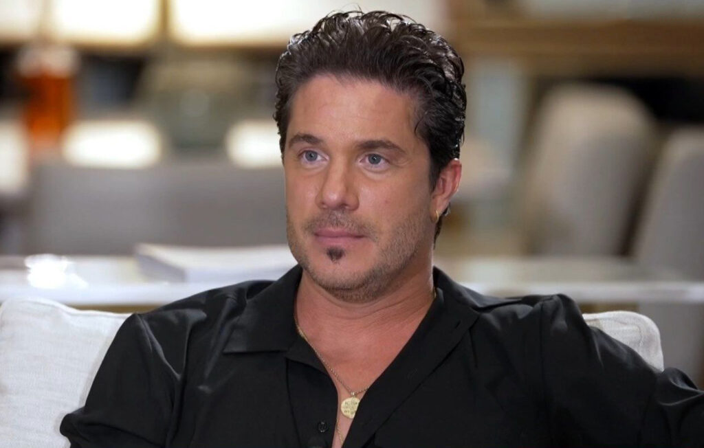 Το μήνυμα πίστης του Νίκου Οικονομόπουλου για το Πάσχα: «Ο δικός Του Γολγοθάς είναι η δική μου ελευθερία»