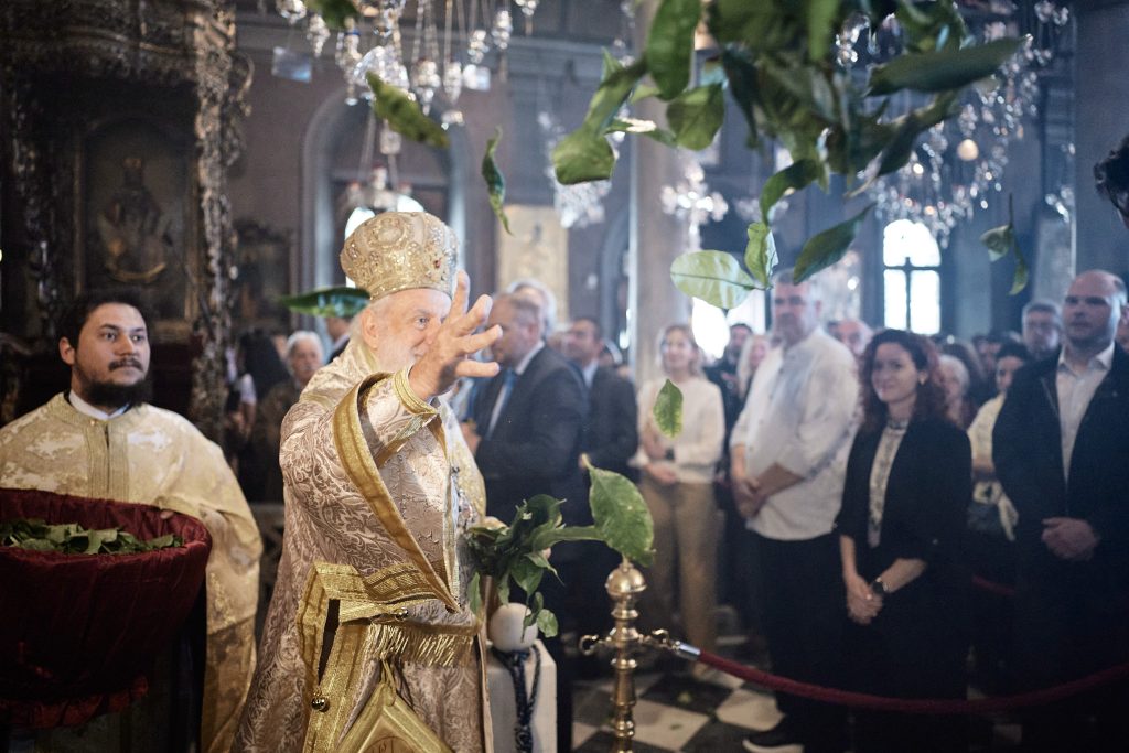 Η Μικρή Ανάσταση: Προαναγγελία της καθολικής χαράς που κορυφώνεται το βράδυ