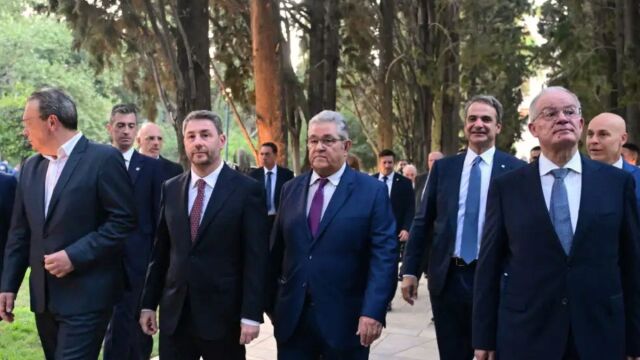 Πάσχα 2026: Εκτός Αθηνών Τασούλας, Μητσοτάκης, Φάμελλος, Κουτσούμπας και Βελόπουλος – Στην Αθήνα για την Ανάσταση ο Ανδρουλάκης