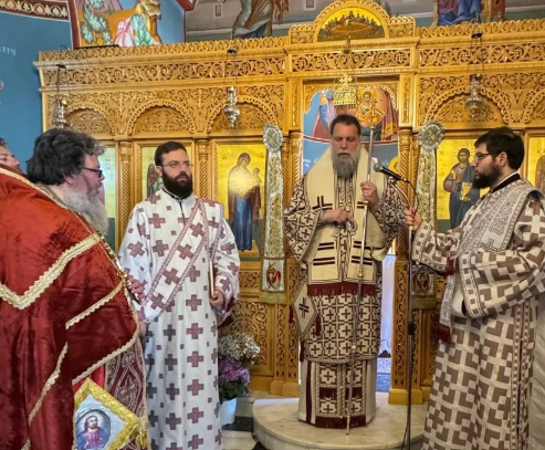 Θεία Λειτουργία της Μ. Πέμπτης από τον Μητροπολίτη Ν. Ιωνίας στο Ηράκλειο Αττικής