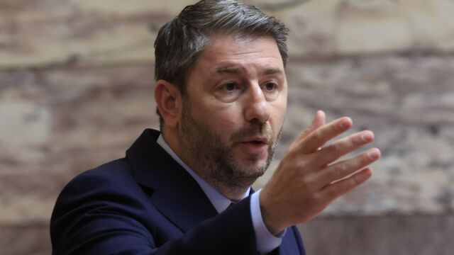 Ποια είναι η δημοσκοπική εταιρεία που “αβαντάρει” το ΠΑΣΟΚ οι εκτιμήσεις που “δείχνουν” Τσίπρα για τη δεύτερη θέση