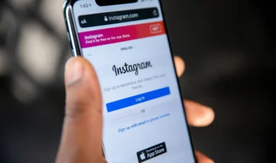 Instagram: Τι είναι η νέα λειτουργία “Instants” που αλλάζει την εμπειρία στην πλατφόρμα (Βίντεο)