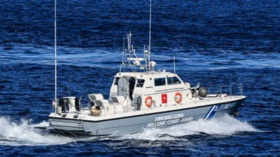 Ημιβύθιση ιστιοφόρου έξω από το λιμάνι της Μεγίστης, διασώθηκαν οι 6 επιβαίνοντες