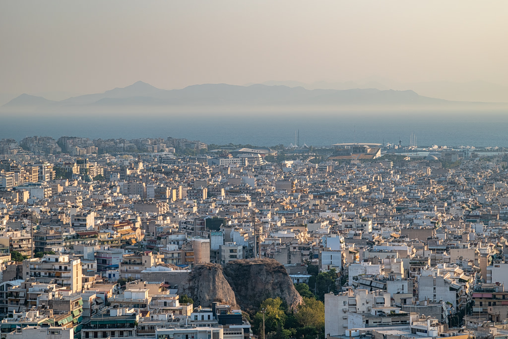 «Άγνωστος εισβολέας» η οσμή στη Αττική: Καμία εξήγηση από τον κρατικό μηχανισμό – Ερωτήματα και ανησυχία