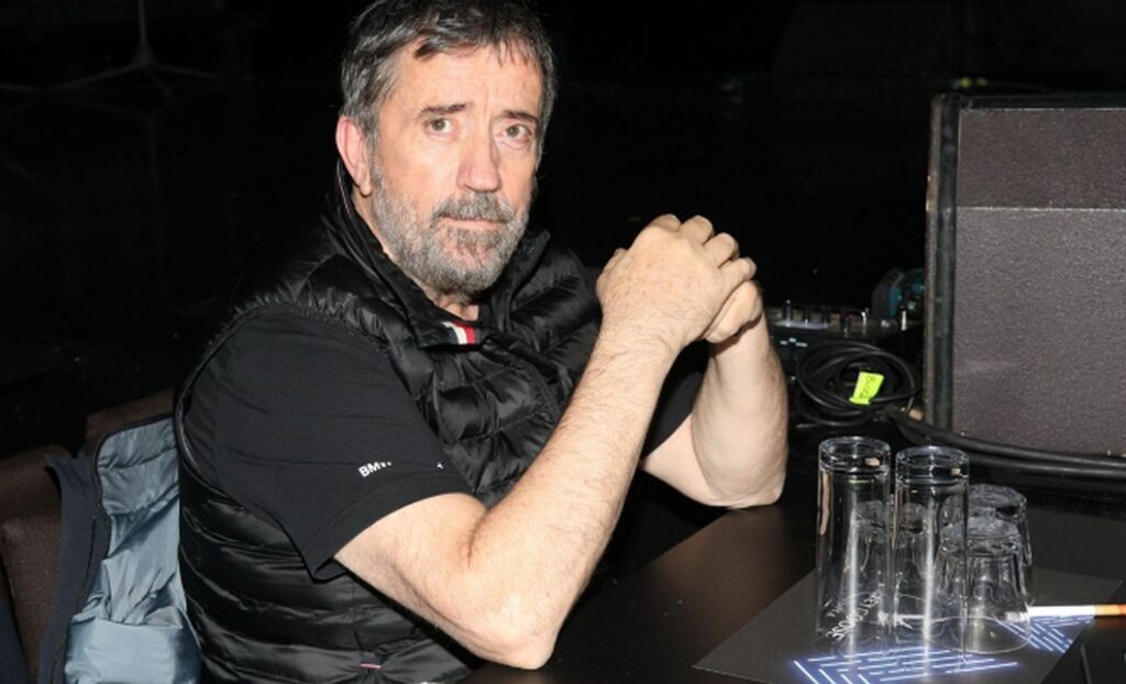 Σπύρος Παπαδόπουλος: «Καιρός ήταν να περάσει κρίση ο θεσμός του γάμου, είχε αργήσει κιόλας»
