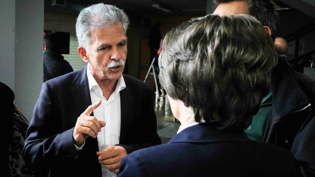 Ο Δανέλλης υπέγραψε στο κόμμα του Τσίπρα, αλλά όχι ως πρώην βουλευτής αλλά ως…αρχιτέκτονας