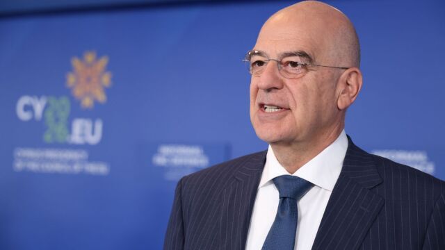 Νίκος Δένδιας από Λευκωσία: “Αναγκαία η ενίσχυση της ευρωπαϊκής αμυντικής βιομηχανίας”