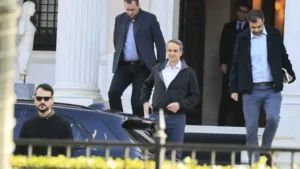 Μίνι ανασχηματισμός προ των πυλών: Οι αλλαγές που έρχονται στο κυβερνητικό σχήμα – Όλα τα ονόματα και το σενάριο – έκπληξη