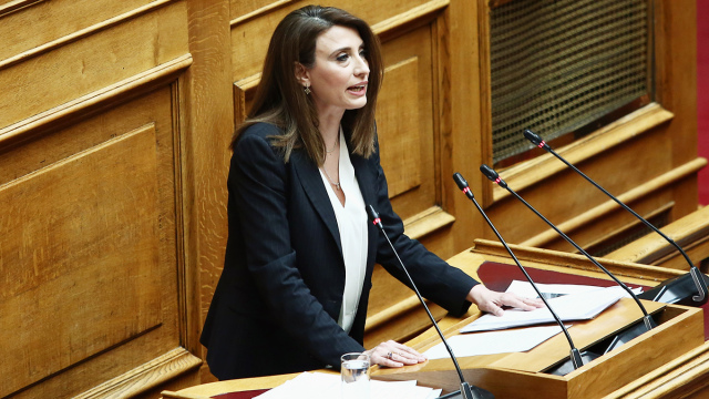 H απουσία Κασιμάτη από την συνεδρίαση της Κοινοβουλευτικής Ομάδας του ΣΥΡΙΖΑ και η αναμενόμενη επιστροφή στο ΠΑΣΟΚ