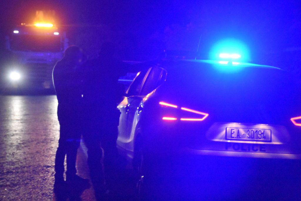 Ιωάννινα: Οδηγός χτύπησε αστυνομικό για να αποφύγει τη σύλληψη και τα έκανε χειρότερα