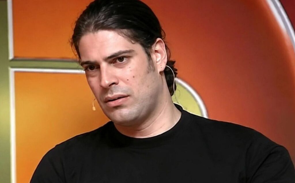 Λορέντζο Καριέρε: Τα αδέλφια του ανέβασαν αδημοσίευτες φωτογραφίες του λίγες ώρες μετά την κηδεία