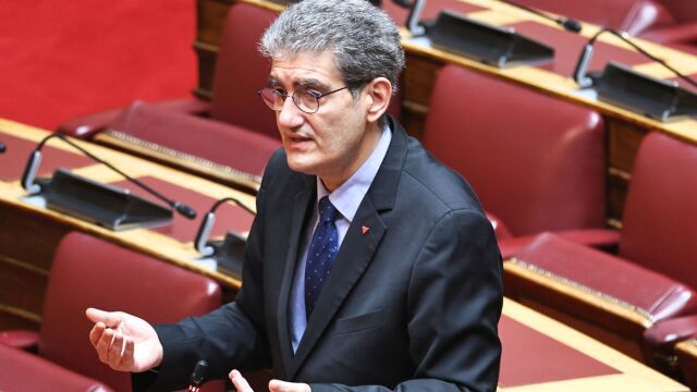 Αναταράξεις στον ΣΥΡΙΖΑ προκαλεί η ανάρτηση Γιαννούλη: “Όταν επιδεικνύεις ανοχή στην άσκηση σωματικής βίας υποστηρίζοντας ότι αυτό συμφέρει την Αριστερά, είσαι επικίνδυνος”