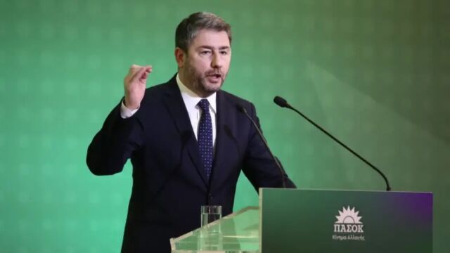 Οι εντολές Ανδρουλάκη στα στελέχη του ΠΑΣΟΚ για “σκληρή γραμμή” κατά της ΝΔ και η τακτική για το κόμμα Τσίπρα