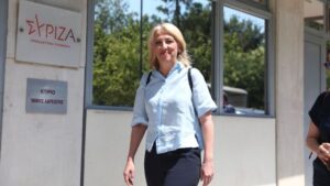 Επιστολή Δούρου για την προεδρία της ΚΟ του ΣΥΡΙΖΑ: “Δεν έχω προσωπική φιλοδοξία, αναστρέψιμη η κατάσταση”