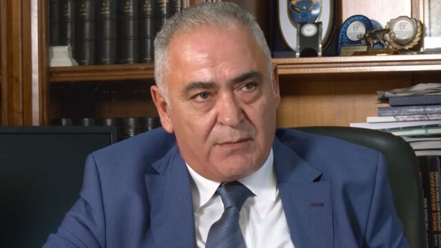 Ενστάσεις προκαλούν οι προεκλογικές εμφανίσεις του Γιάννη Χατζηθεοδοσίου