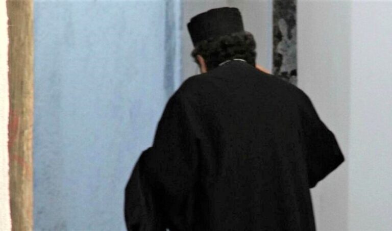 Μητρόπολη Σάμου: Σε αργία εφημέριος μετά την άσκηση ποινικής δίωξης – Ενεργοποιήθηκαν οι εκκλησιαστικές διαδικασίες