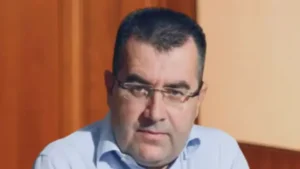 Γιάννης Κουρτάκης για ανάρτηση Σαμαρά: “Παρέλειψε να θυμηθεί ότι ανέτρεψε την κυβέρνηση του Κωνσταντίνου Μητσοτάκη, ας μην ξεχνά από πού ξεκίνησε την καριέρα του”