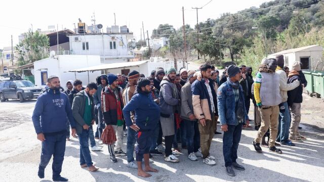 Αιτούντες άσυλο: Νέο πλαίσιο για τη δωρεάν νομική καθοδήγηση – Μητρώο δικηγόρων και πρόσθετη αμοιβή για εθελούσιες επιστροφές