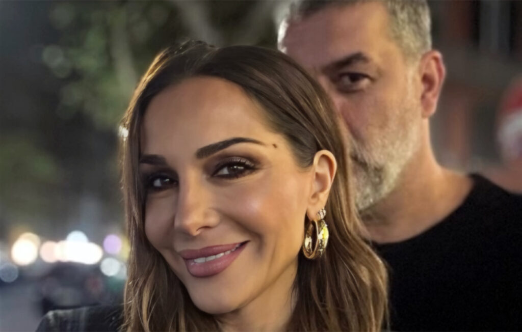 «Χρόνια πολλά, άγγελέ μου» – Η τρυφερή ευχή του Βασίλη Μπισμπίκη στη Δέσποινα Βανδή για τα γενέθλιά της