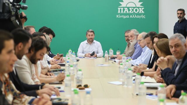 Βαρύ το κλίμα στο ΠΑΣΟΚ: Πέφτουν “βροχή” τα άκυρα για συμμετοχή στα ψηφοδέλτια λόγω δημοσκοπικής κατηφόρας