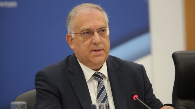 Θεοδωρικάκος: Παρεμβάσεις διαφάνειας και προστασίας των πολιτών στις τραπεζικές δανειακές συναλλαγές – Την Τετάρτη η ψήφιση του σχεδίου νόμου
