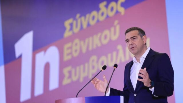 Ο Τσίπρας φτιάχνει λίστα με νέους και… παλιούς