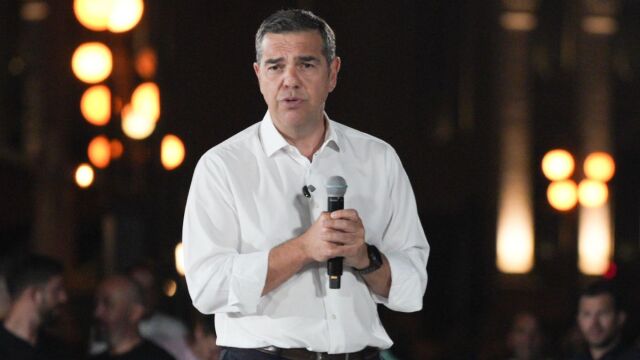 Μαζεύει… υπογραφές ο Τσίπρας: Το μήνυμα στρατολόγησης μελών για την Ελληνική Αριστερή Συμπαράταξη (Βίντεο)