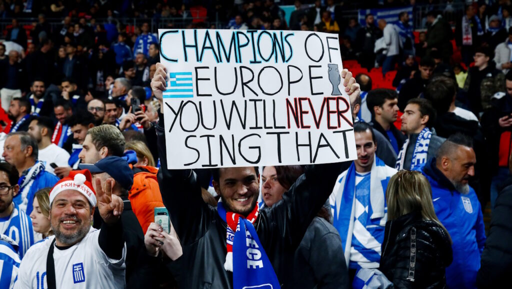 Sold out μέσα σε λίγες ώρες τα ελληνικά εισιτήρια για το Γερμανία – Ελλάδα στο Άουγκσμπουργκ!